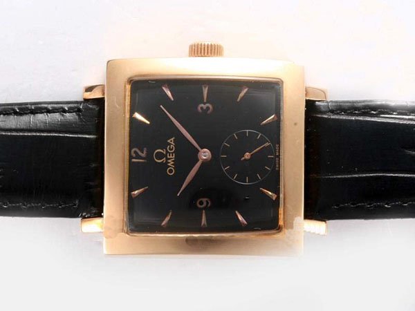 Omega Classic Manual Winding 2621-2 Manual Winding Rose Gold Bezel Midsize Watch watches