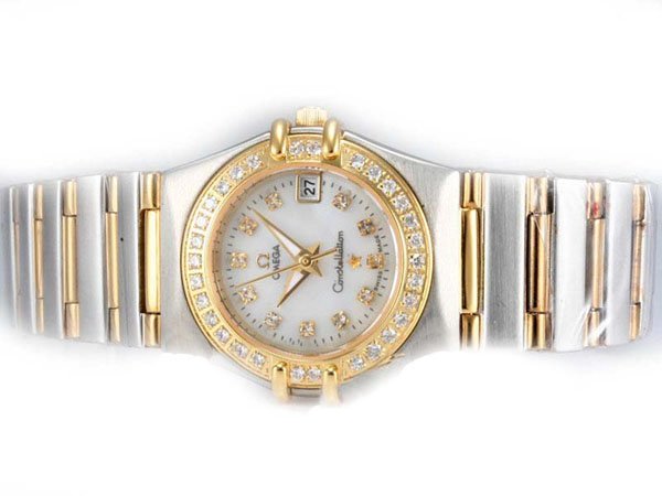 Omega Constellation Chronometer 123.55.24.60.55.004 Round 18K Gold Case Womens Watch watches