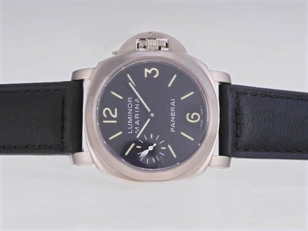 Panerai Luminor PAM00111 Manual Winding Stainless Steel Bezel Watch watches