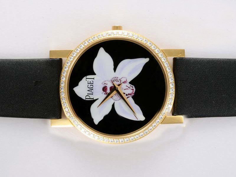 Piaget Altiplano G0A32076 Womens Black Ostrich Leather Strap 33mm Watch watches