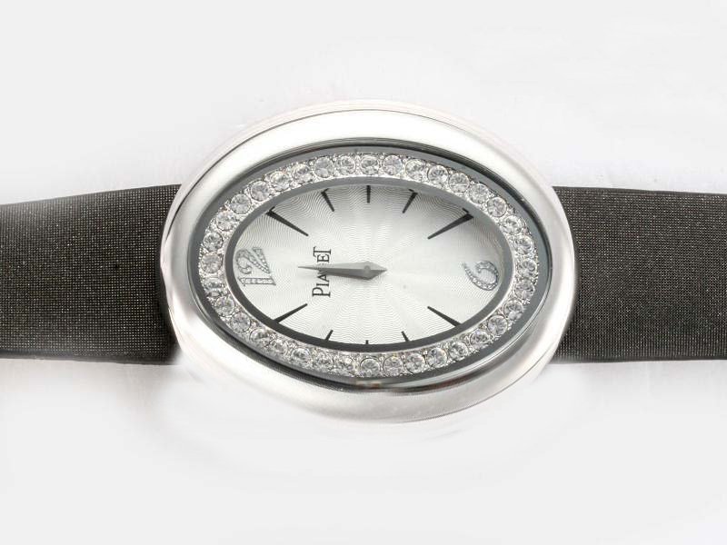 Piaget Limelight Oval-shaped G0A31059 36x43mm White Dial Quartz Watch watches