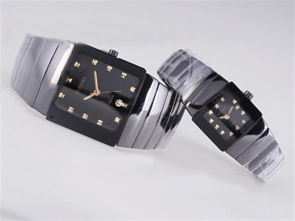 Rado DiaStar 120929 21x18mm Black Dial Silver Ceramic Strap Watch watches