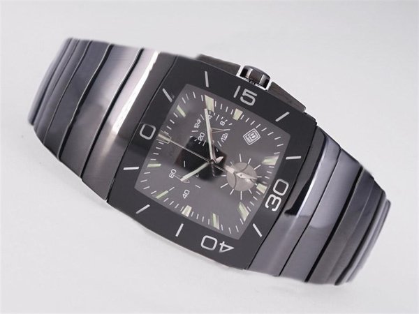 Rado DiaStar 13477.152 35x33mm Black Dial Black Ceramic Strap Watch watches