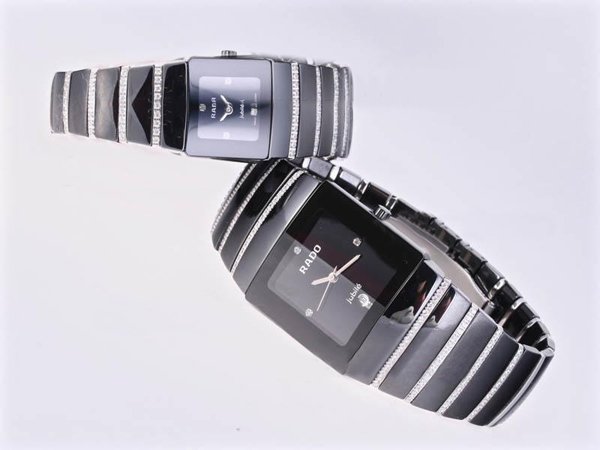 Rado DiaStar 152.0332.3 Ceramic Bezel Silver Ceramic Strap Midsize Watch watches