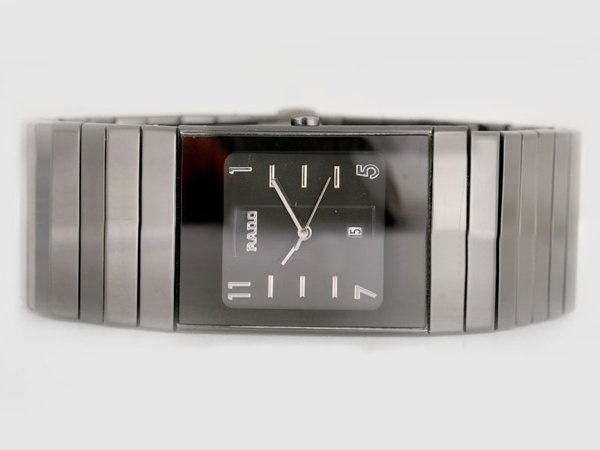 Rado DiaStar 152.0347.3 Man:26x32mm / Lady:18x24mm Midsize Watch watches