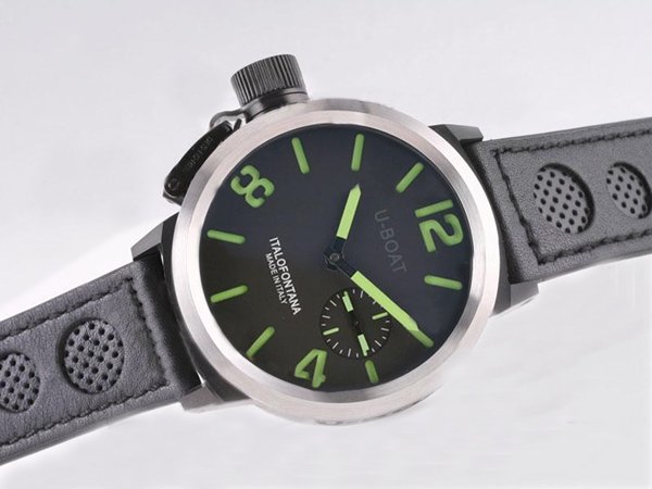U-Boat Italo Fontana 5571 Round Manual Winding Black Dial Watch watches