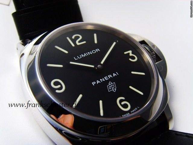 replica Panerai Logo Base PAM 000 WATCHES 1