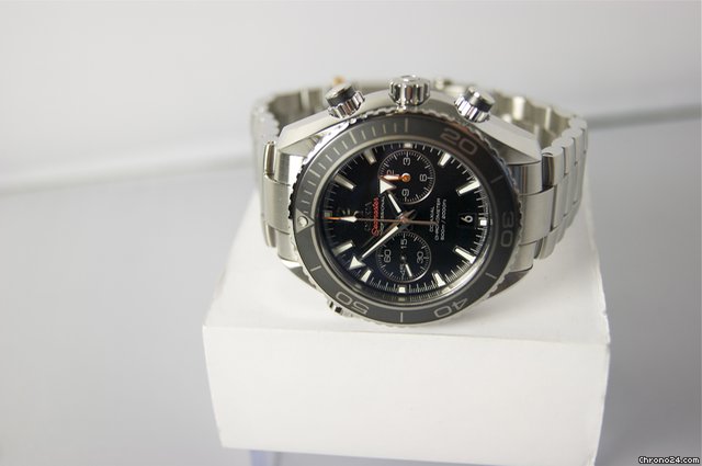 replica Omega Seamaster Planet Ocean Chrono WATCHES 1