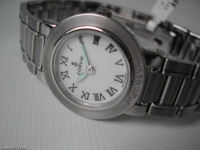 replica Corum Romulus Quarz WATCHES 1