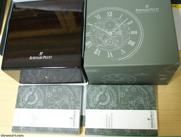 Audemars Piguet Royal Oak Chrono WATCHES 2