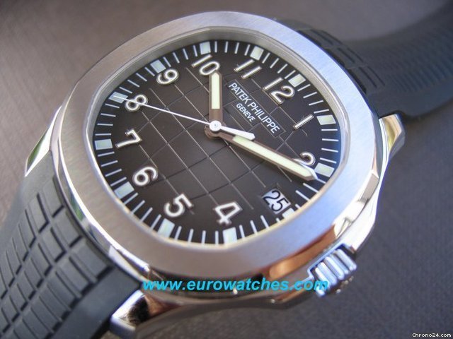 Patek Philippe AQUANAUT JUMBO TROPICAL ARMBAND AQUANAUT JUMBO GRANDE TAILLE KAUTSCHUK WATCHES 2