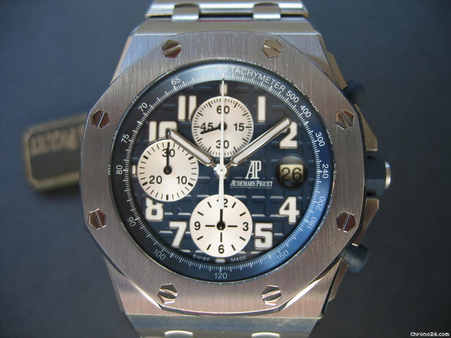 Audemars Piguet ROYAL OAK OFFSHORE STEEL BLUE DIAL WATCHES 2