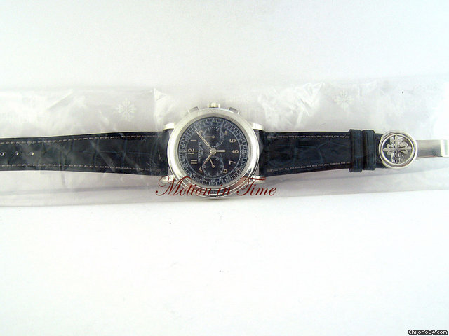 Patek Philippe 5070P CHRONOGRAPH PLATINUM - FACTORY SEALED - 42MM - LTD ED. WATCHES 2
