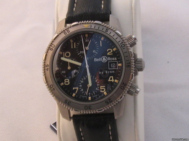 Bell & Ross Diver Titan WATCHES 2
