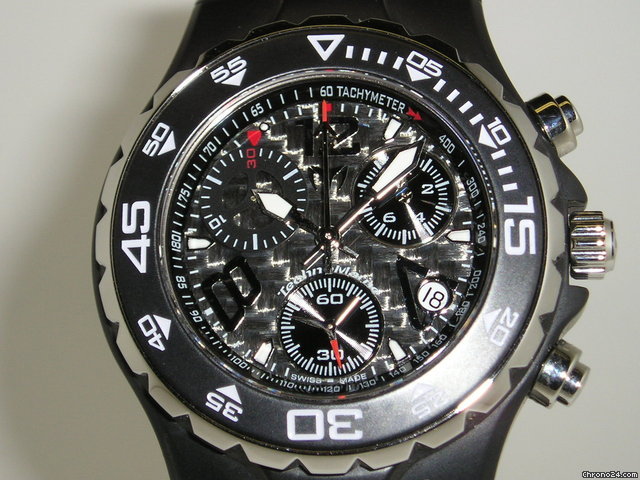Technomarine TMY Ceramique Chrono 44mm. WATCHES 2