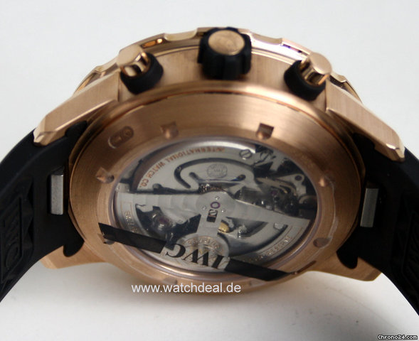 IWC Aquatimer Chronograph Neu inkl MwSt mit Box+Papieren WATCHES 2