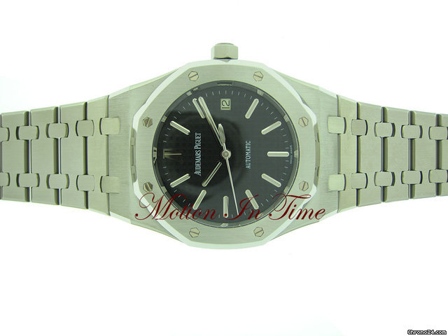 Audemars Piguet ROYAL OAK AUTOMATIC JUMBO STAINLESS STEEL-SKELETON BACK 40mm WATCHES 2