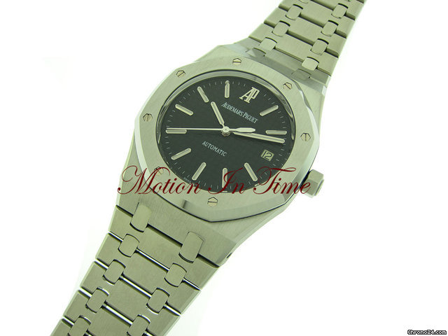 replica Audemars Piguet ROYAL OAK AUTOMATIC JUMBO STAINLESS STEEL-SKELETON BACK 40mm WATCHES 1