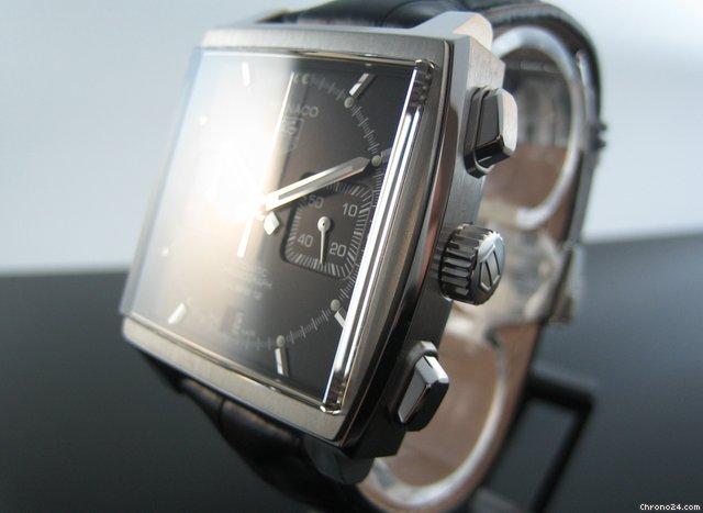 TAG Heuer Monaco Chronograph Ref. CAW2110.FC6177 Ungetragen WATCHES 2