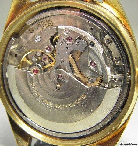 IWC Yacht Club Gelbgold Vintage WATCHES 2