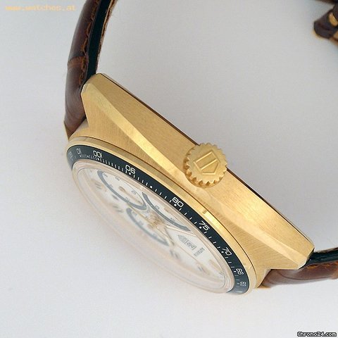 TAG Heuer Autavia Caliber 11 WATCHES 2