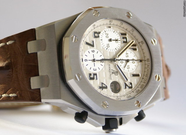 Audemars Piguet Safari Chronograph Royal Oak Off Shore Safari Chronograph WATCHES 2