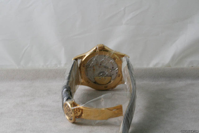 replica Patek Philippe World Time Discontinued Version 5110J WATCHES 1