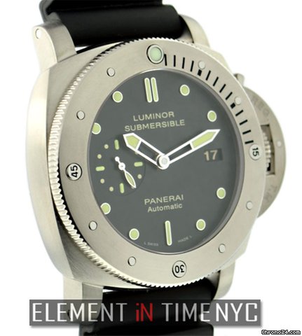 Panerai Luminor Submersible Titanium 47MM PAM 305 Black Dial WATCHES 2