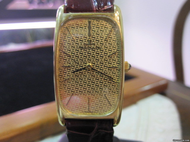 Jaeger-LeCoultre Tonneau WATCHES 2