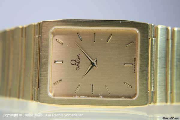 Omega HIGHTECH QUARTZ IN MASSIV 750 18K GELBGOLD WATCHES 2