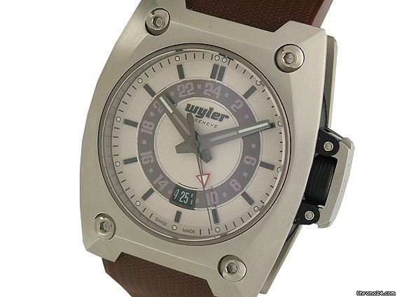 Wyler GMT Chrono Kautschuk 52x43mm WATCHES 2
