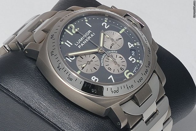 Panerai Luminor Chronograph El Primero PAM00122 WATCHES 2