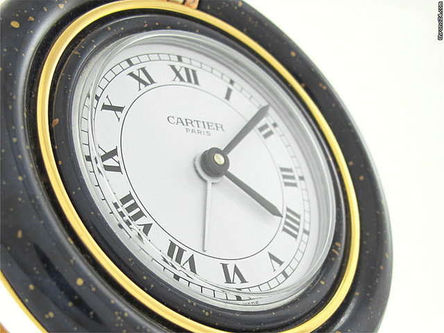 replica Cartier Wecker Cartier vergoldet Quarz WATCHES 1