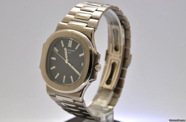Patek Philippe Nautilus rif.3711 WATCHES 2