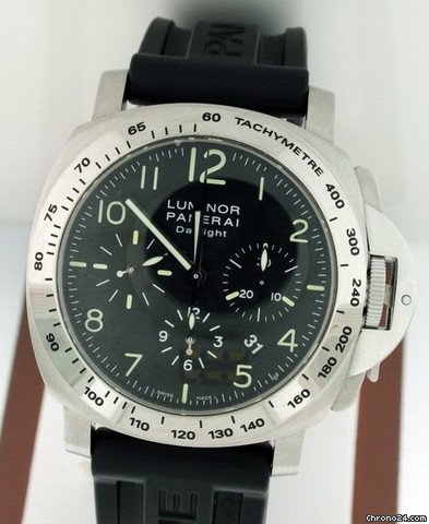 Panerai Luminor Chronograph Pre-owned PAM00196 WATCHES 2