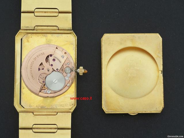 Omega CONSTELLATION CHRONOMETER WATCHES 2