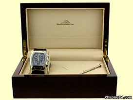 Technomarine Diamond TechnoSquare Chronograph WATCHES 2