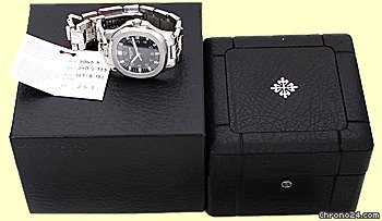Patek Philippe Gent's JUMBO SIZE Stainless Steel Ref # 5065 Aquanaut WATCHES 2