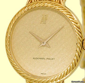 Audemars Piguet Lady's 18K Yellow Gold Classique Dresswatch WATCHES 2