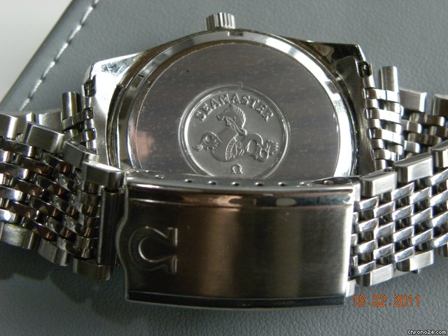 replica Omega Seamaster ELECTRONIC Chronometer WATCHES 1