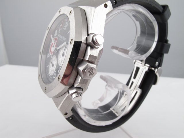 replica Audemars Piguet Royal Oak City of Sails in Platinum unworn WATCHES 1