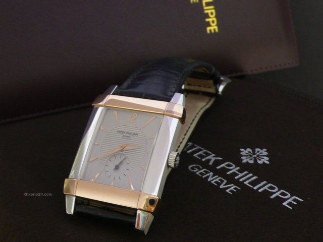 replica Patek Philippe Gondolo 5111PR WATCHES 1