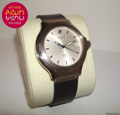 Hublot Elegant WATCHES 2