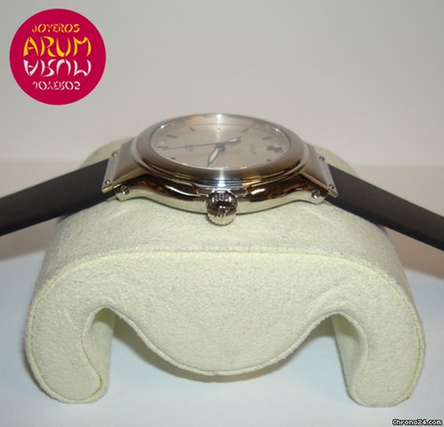 replica Hublot Elegant WATCHES 1