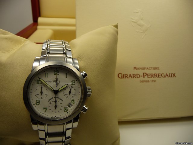 Girard Perregaux pour FERRARI Sondermodell F1 WM limitiert No.2 von 99 WATCHES 2
