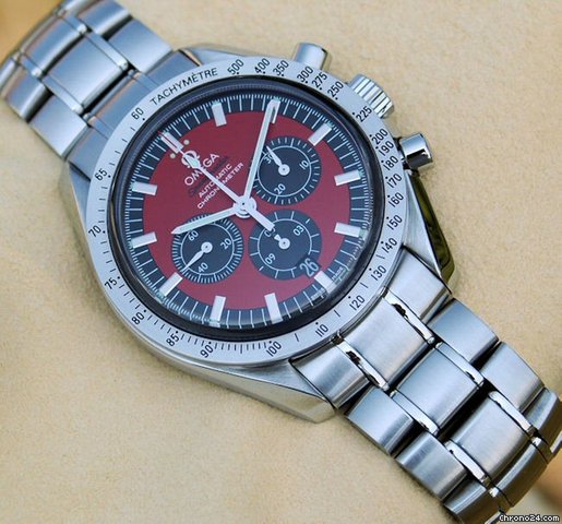 Omega Speedmaster Automatic The Legend M. Schumacher - Red dial WATCHES 2