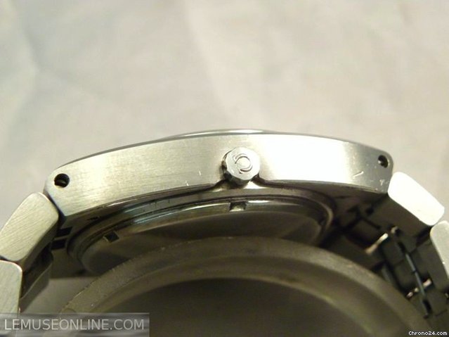 Omega CONSTELLATION ELECTRONIC WATCHES 2