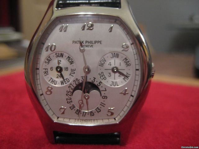 Patek Philippe 5040 Perpetual Calendar Moon Phases WATCHES 2