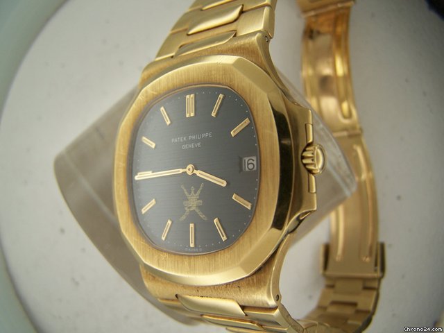 Patek Philippe NAUTILUS JUMBO Ref.3700/1J LOGO SULTANATO OMAN WATCHES 2