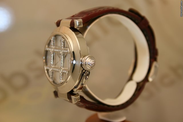 replica Cartier Pasha 18k Witgoud 32mm WATCHES 1